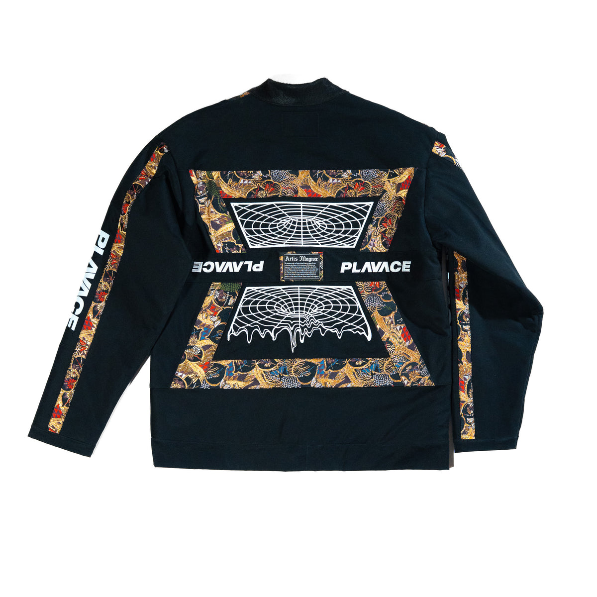 Veste Atelier — PLAVACE X Artis Magnæ